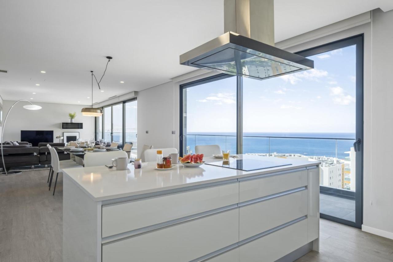 Tower Penthouse By Madeira Sun Travel Appartement Funchal  Buitenkant foto
